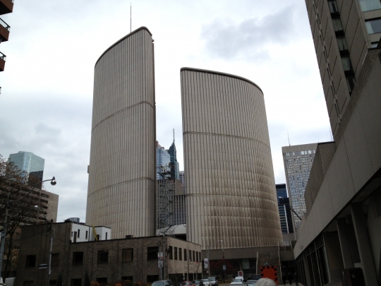 Toronto City hall designed by Finnish architect Viljo Revell